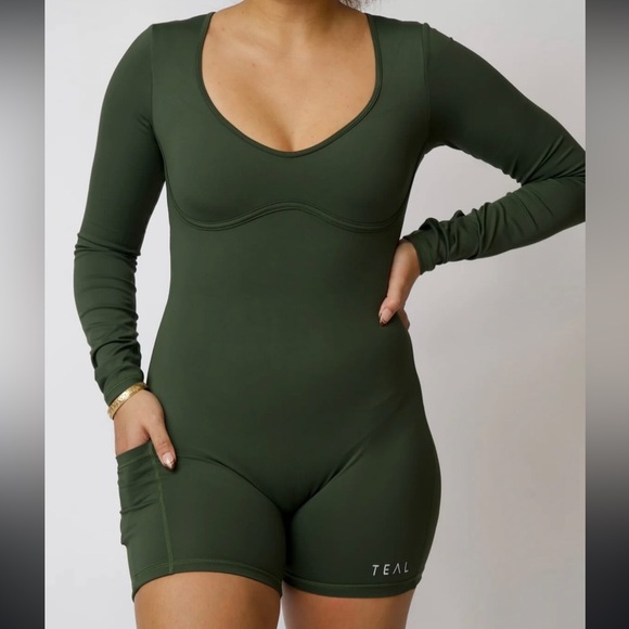 Active By Teal • Rust Aura Long Sleeve Jumpsuit - Picture 4 of 9